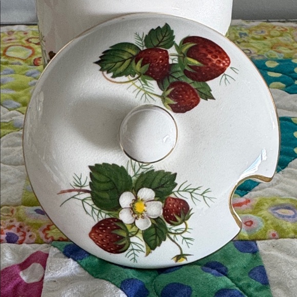 VINTAGE Hammersley "Strawberry Ripe" Jam or Jelly Jar with Lid Storage Container - Picture 5 of 7